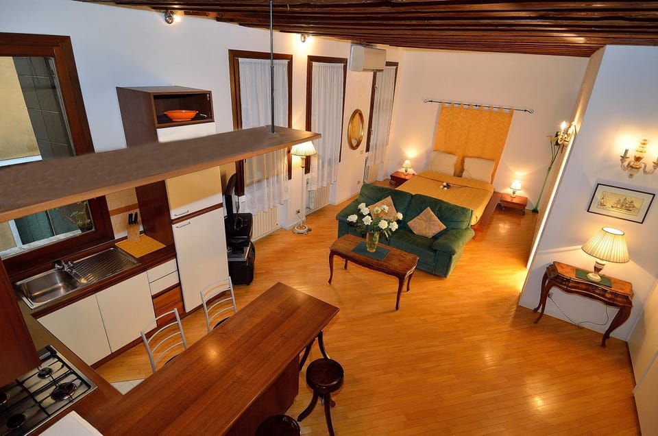CORTE MALVASIA Apartment in San Marco
