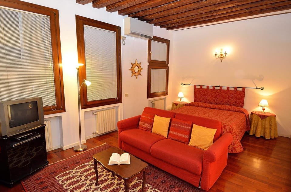 CORTE MALVASIA Apartment in San Marco