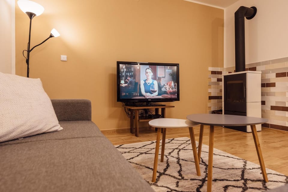 TV and multimedia, Living room