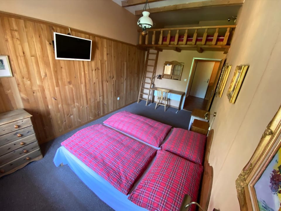 penzion Kaskáda Solenice Bed and Breakfast in Czechia
