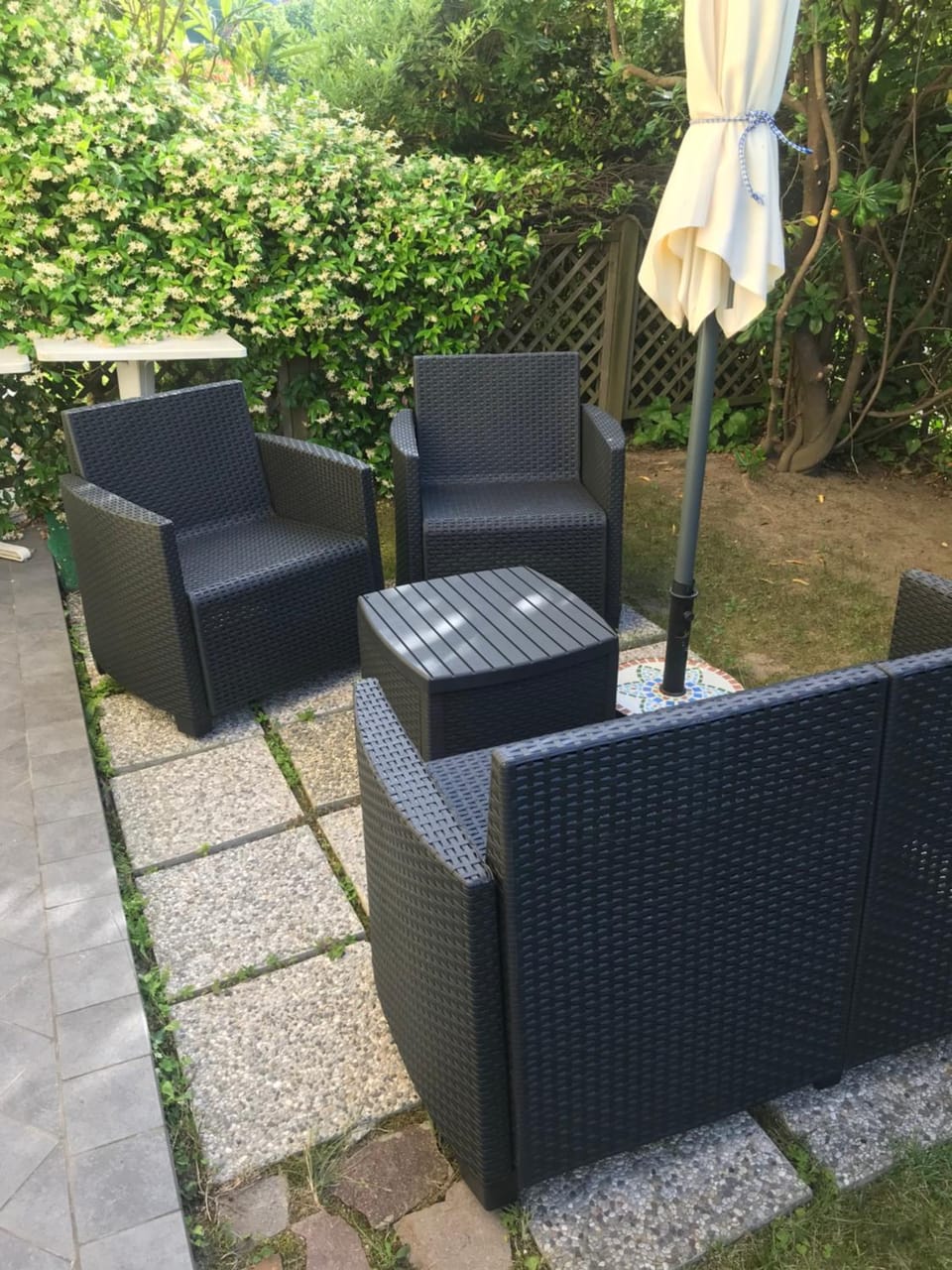 Il Gelsomino di Via Leopardi Apartment in Arona