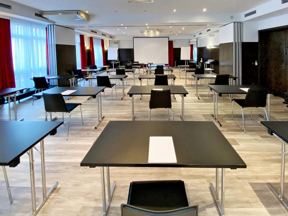 Meeting/conference room