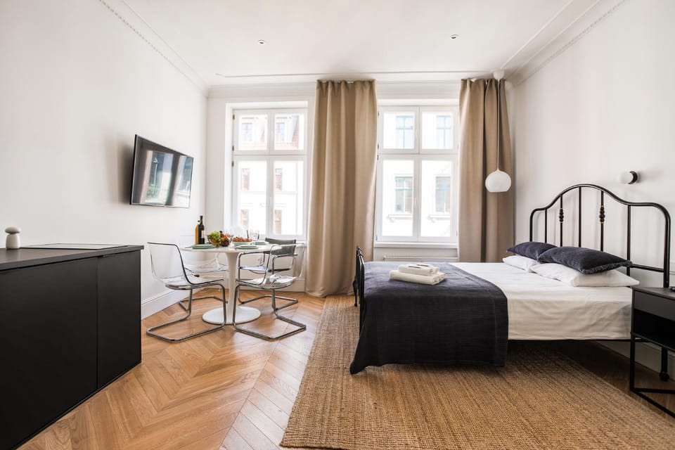 Bed, Photo of the whole room