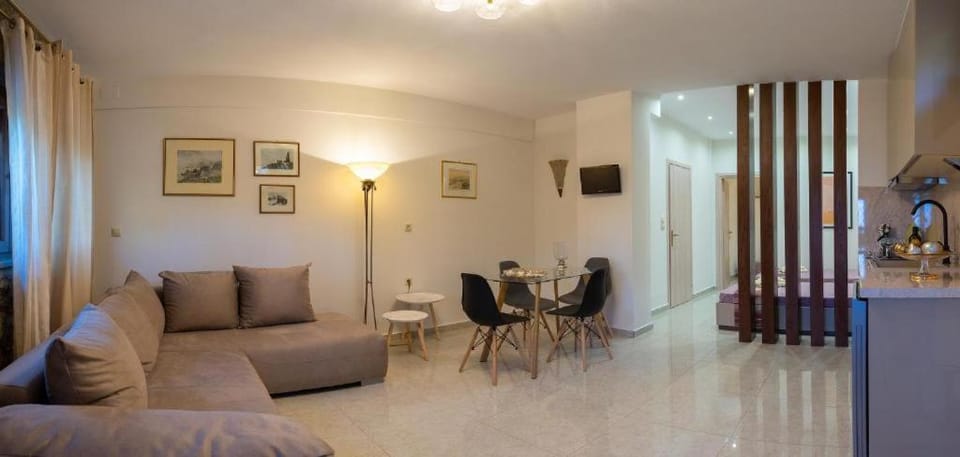 Meteoron Theasis Apartment in Kalabaka