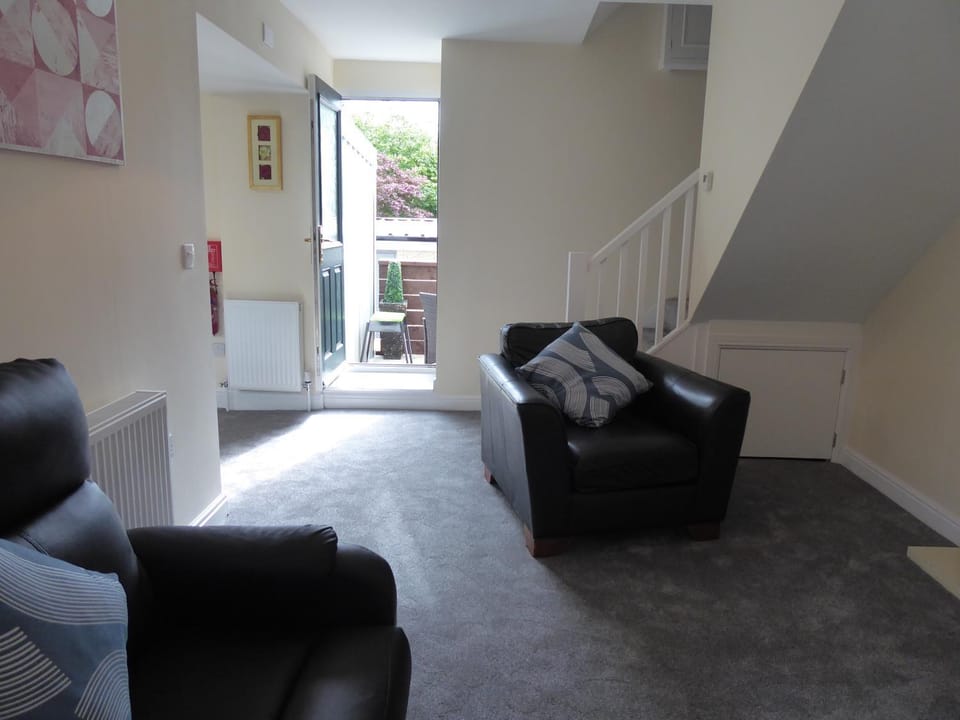Patio, Patio, TV and multimedia, TV and multimedia, Living room, Living room