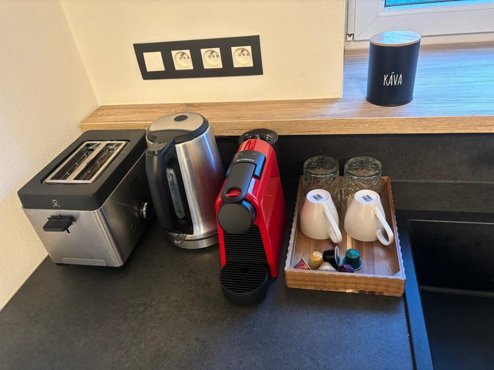 Coffee/tea facilities, Kitchen or kitchenette, toaster
