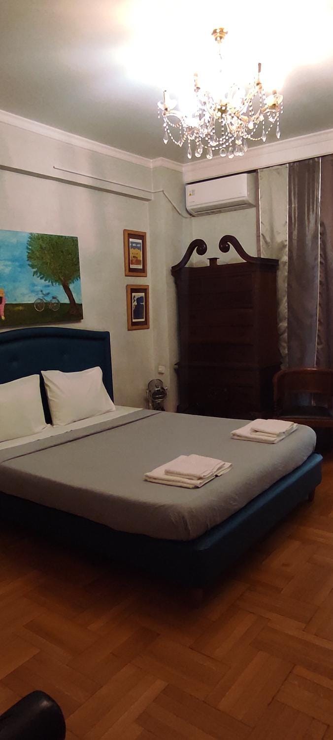 The Grand Central SKG Apartment in Thessaloniki