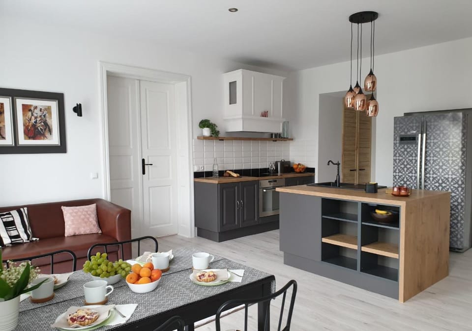 Living room, kitchen