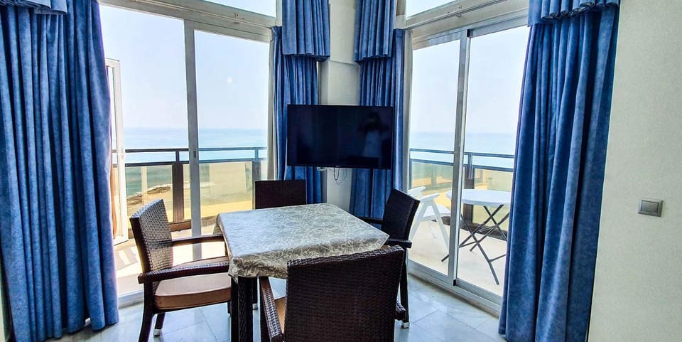 TV and multimedia, Balcony/Terrace, Dining area