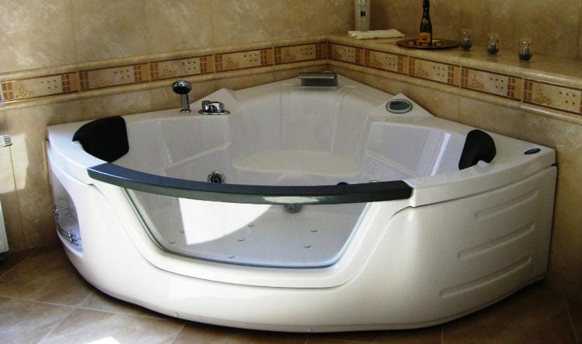 Bathroom, Bath