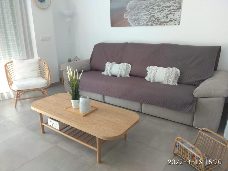 CASA LA PLAYA-CONIL Vacaciones de Lujo en Conil con Todas las Comodidades NETFLIX-HBO-DISNEY-CANALES DE FUTBOL-WIFI ALTA VELOCIDAD-SMART TV 65"-ALEXA Apartment in La Janda
