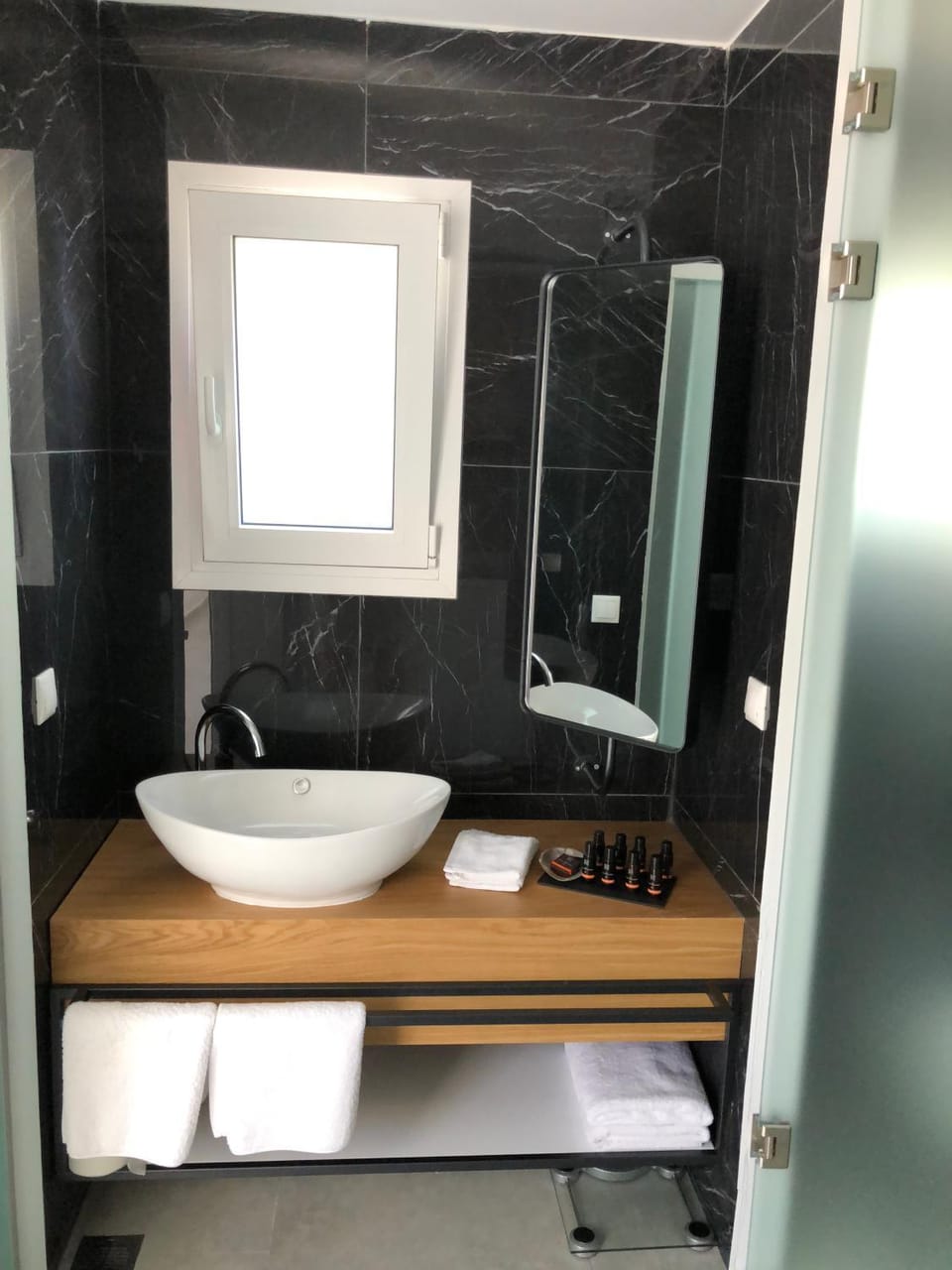Theros Stylish Suites Apartment hotel in Peloponnese, Western Greece and the Ionian