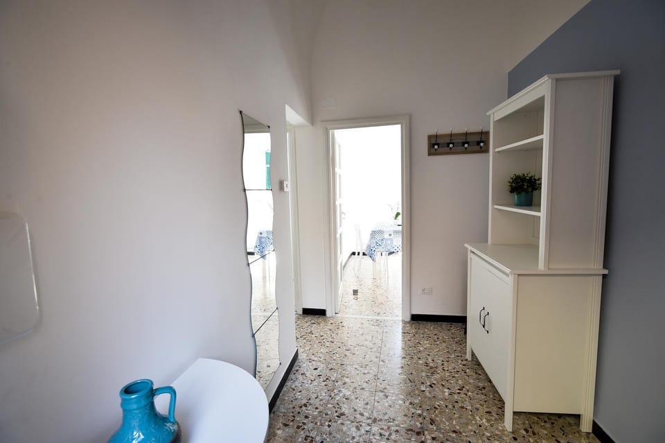 La Zuacca, luminoso appartamento con terrazzo Apartment in Noli