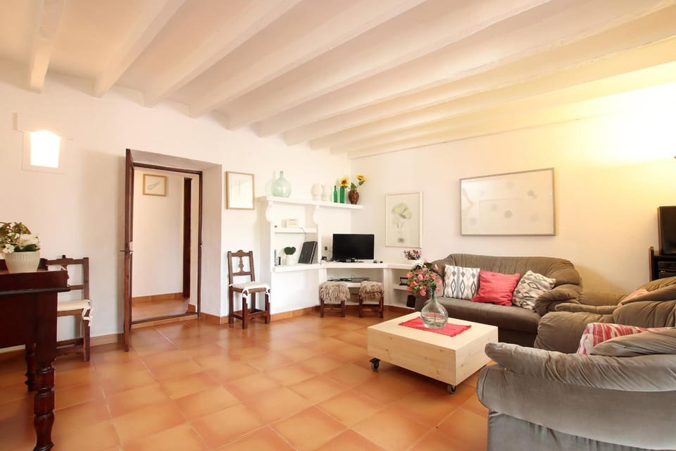 Panada Villa in Raiguer