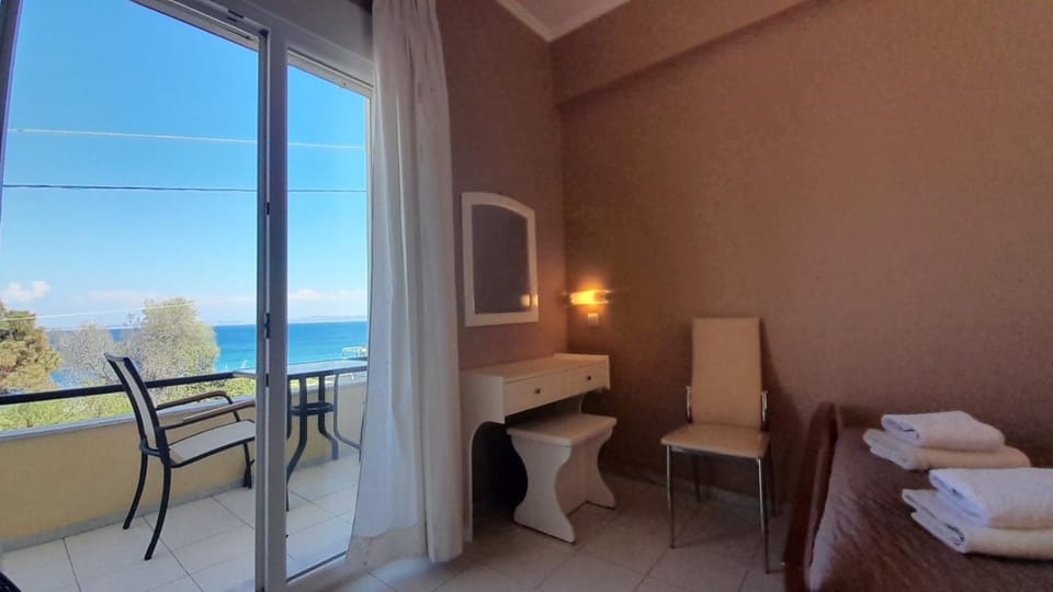 Balcony/Terrace, Bedroom, Sea view