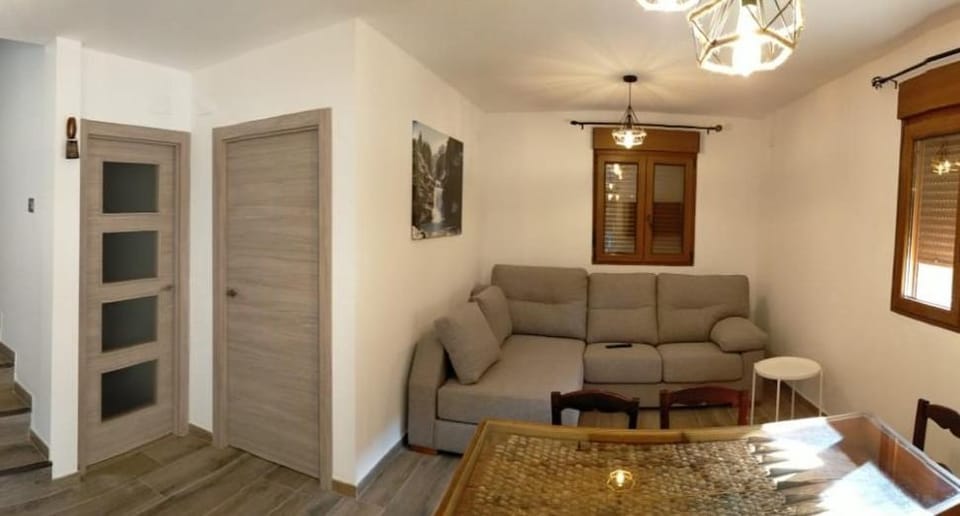 Casas Rurales Bestue-Ordesa Apartment in Aragon