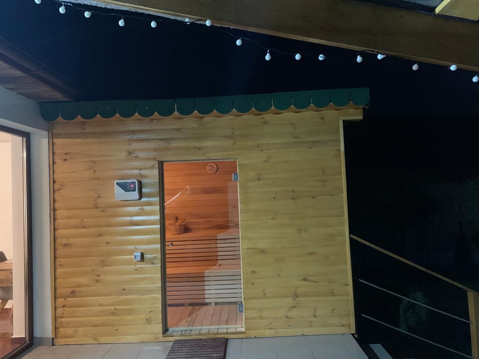 Rai pe Vale Boutique & Spa Bed and Breakfast in Romania