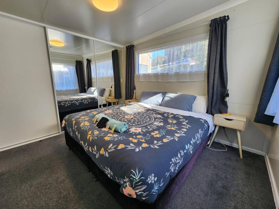 A Stone's Thrown From Town Cosy Home Apartment in Dunedin