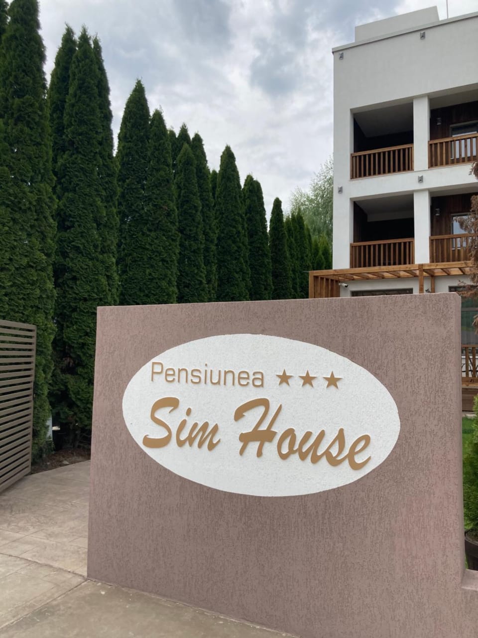 Sim House Bed and Breakfast in Romania