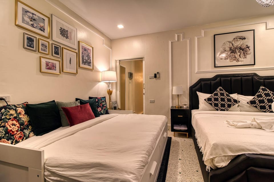Bed, Bedroom