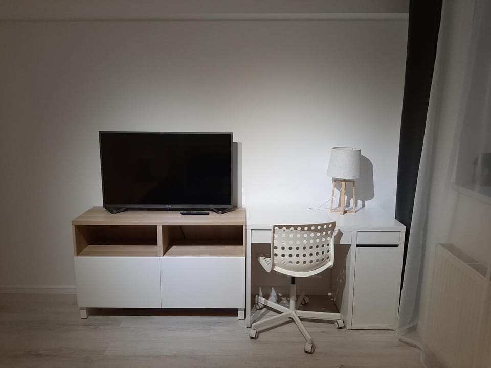 TV and multimedia, Bedroom