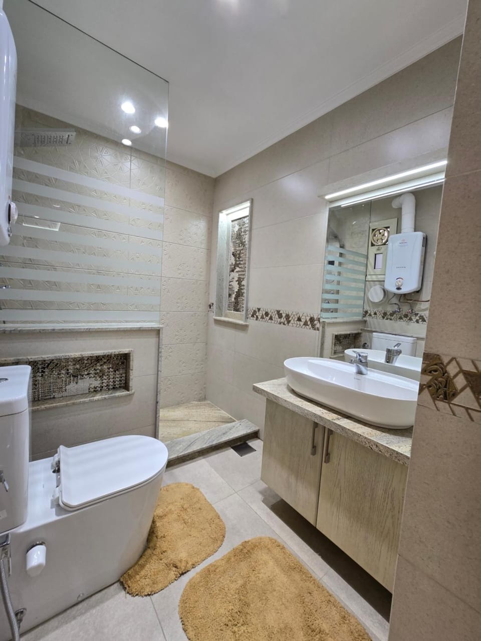 Toilet, Bathroom, Bath