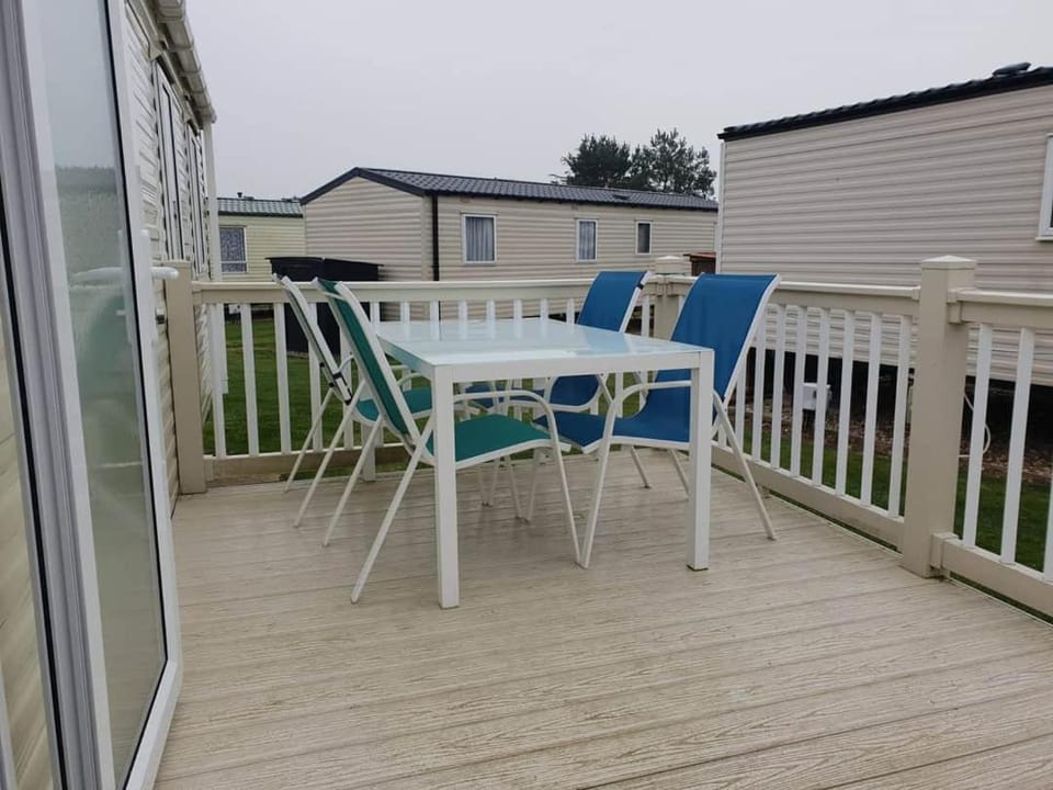 Cosy caravans Sandhills 213 Butlins Skegness resort House in Ingoldmells