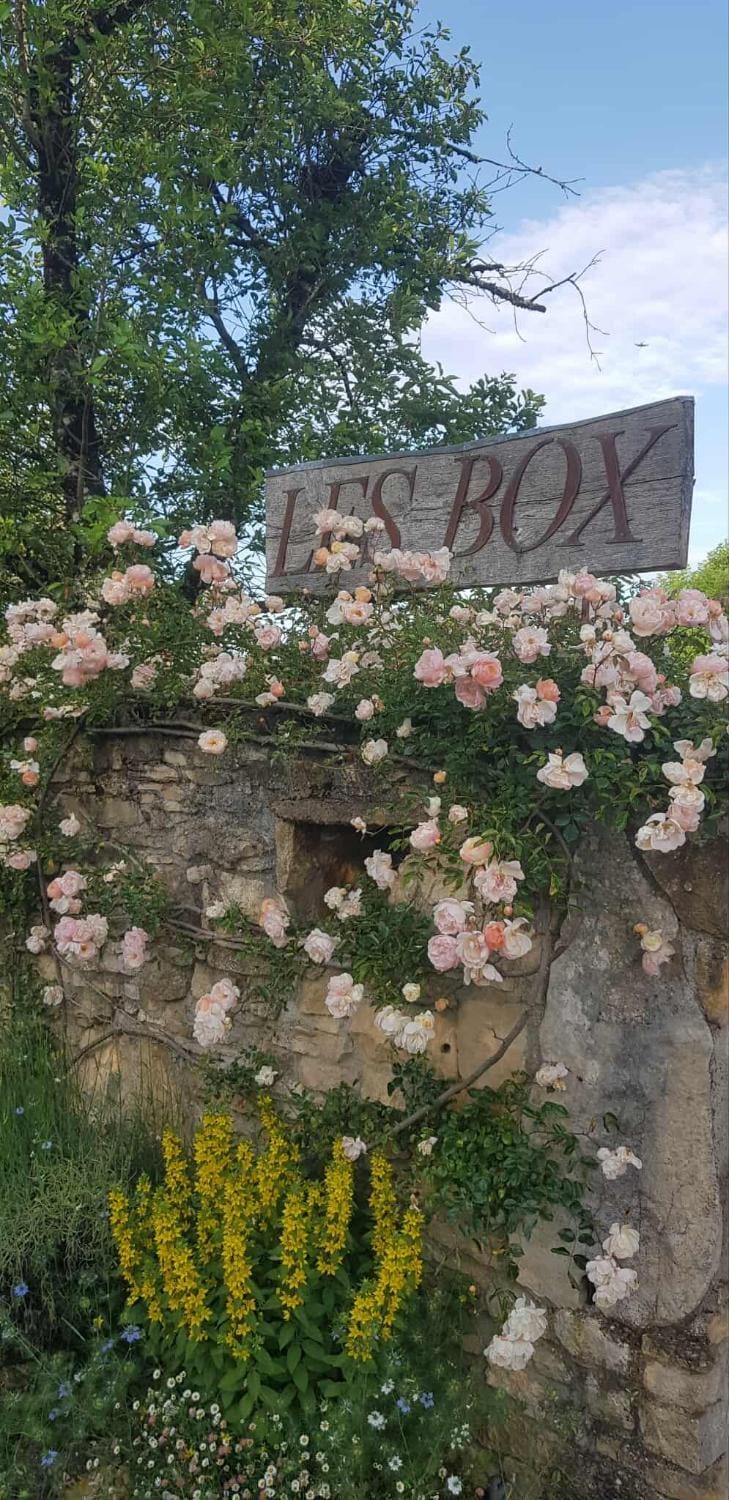 les Box chambre d'hôtes Bed and Breakfast in Figeac