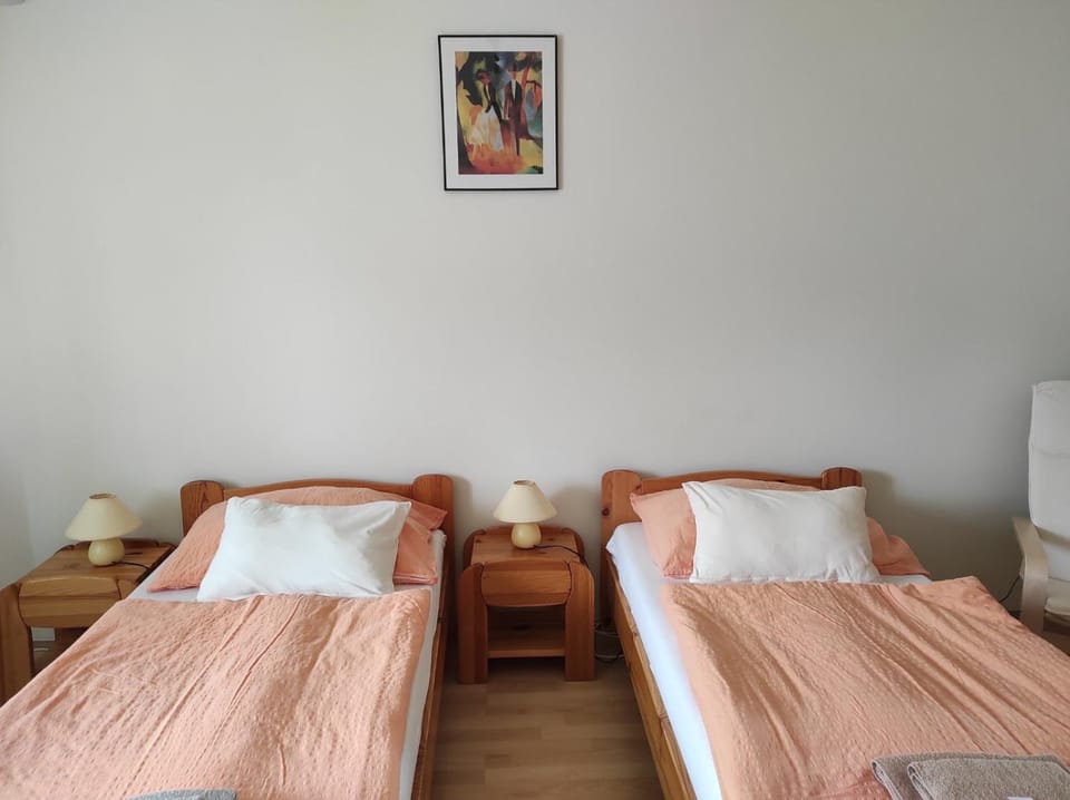 Montana-Ederics Vendégház Bed and Breakfast in Hungary