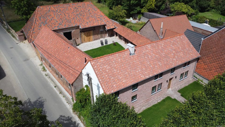 Property building, Bird's eye view
