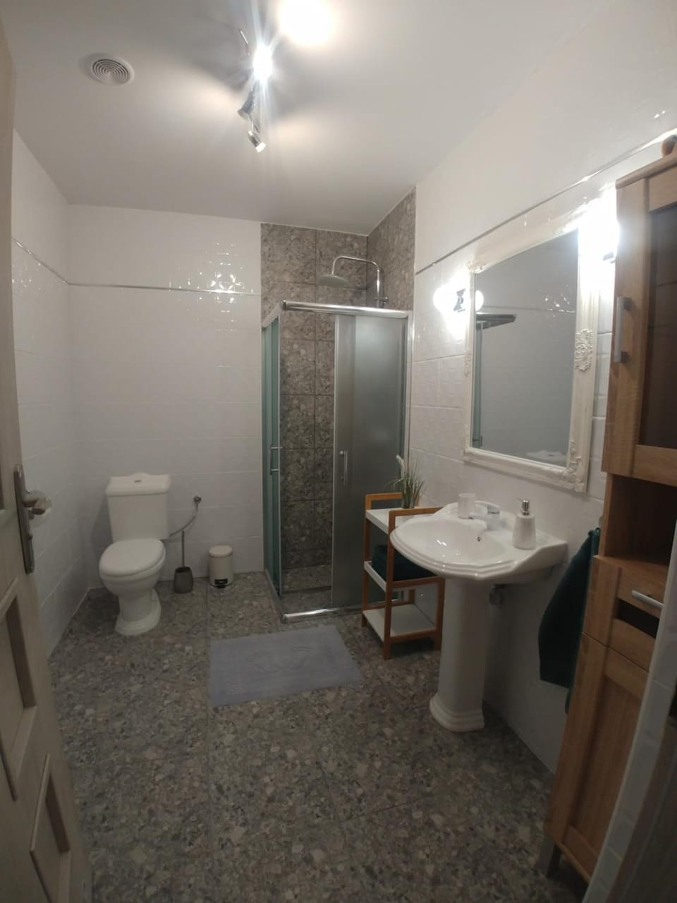 Pokój Gościnny DIAMENT Apartment in Lower Silesian Voivodeship