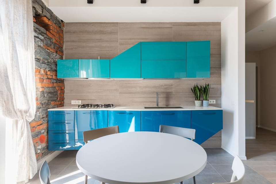 Kitchen or kitchenette
