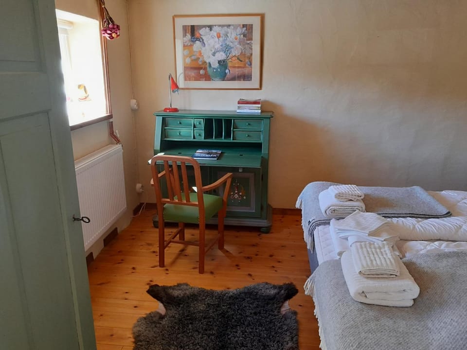 Property building, Bedroom