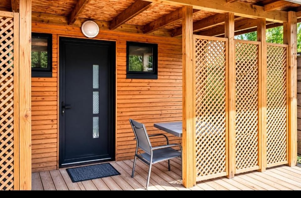 STUDIO Jasmin & Jardin 1 à 2 pers à Villa Terra Apartment in Toulouse