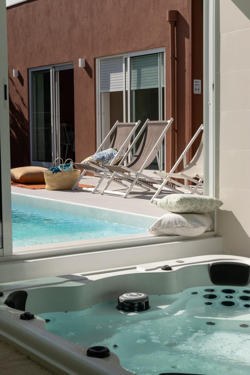 Hot Tub, Pool view, Swimming pool, sunbed