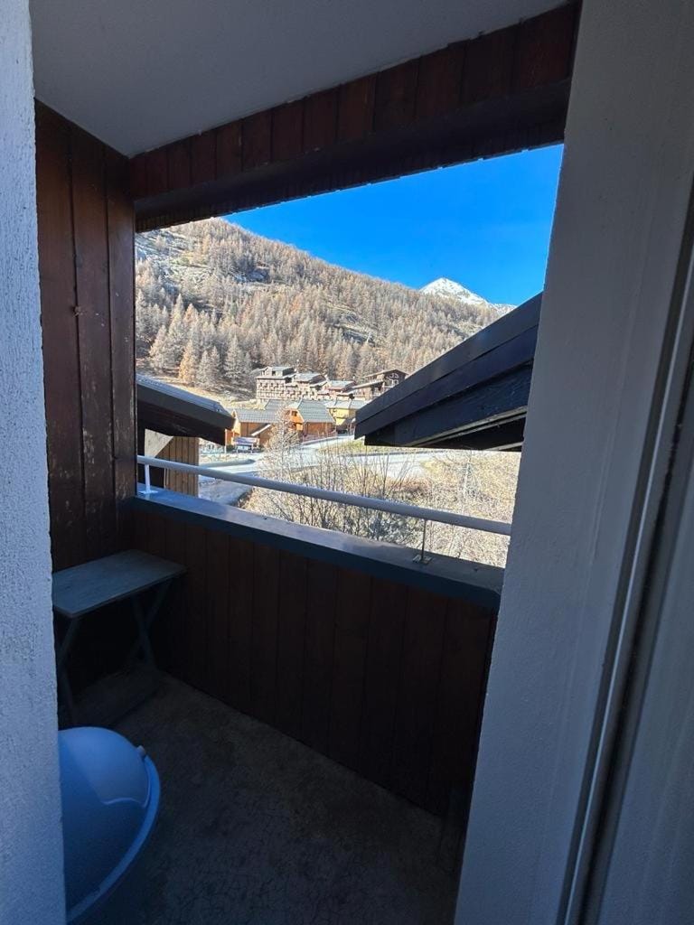 Day, Natural landscape, Mountain view