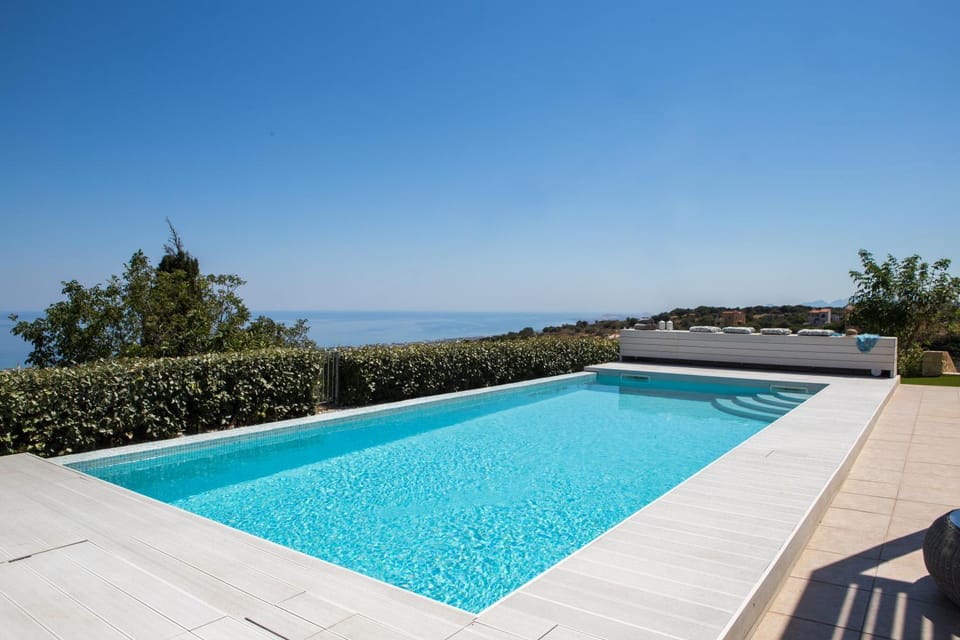 Natural landscape, Sea view, Swimming pool