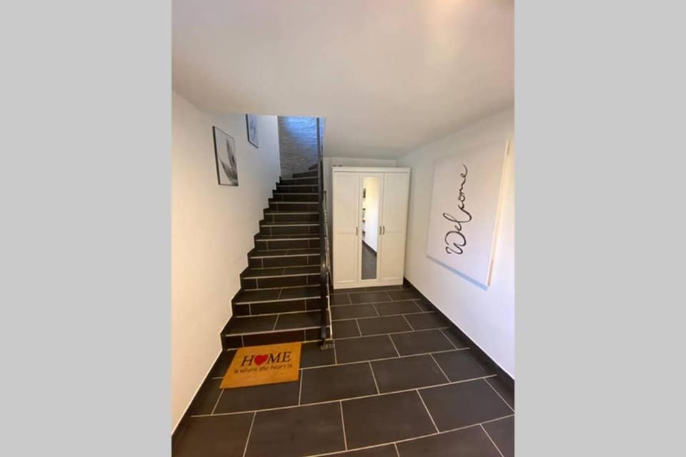 SUNSIDE Idyllisches Apartment am Wasser Apartment in Hesse