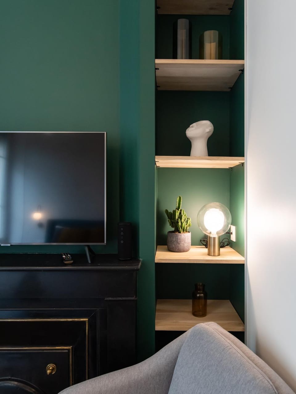 Communal lounge/ TV room, Living room, Decorative detail