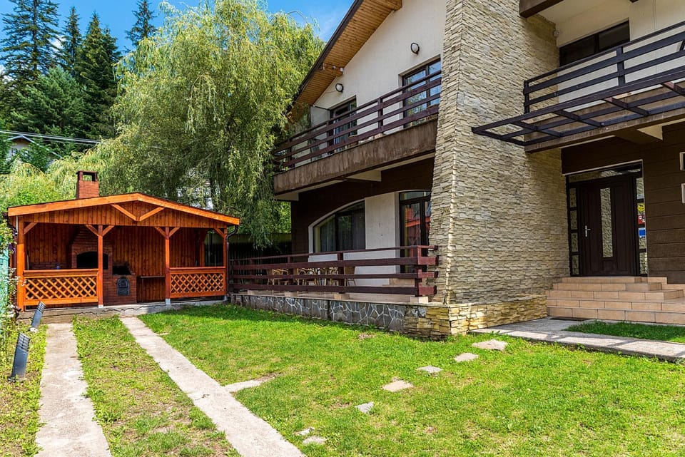 Casa Ligiana House in Prahova, Romania