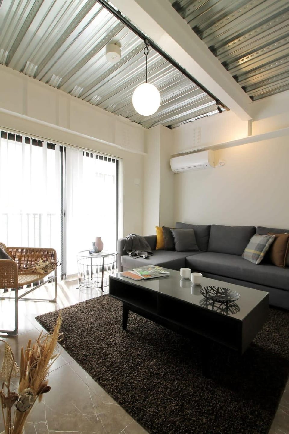 b hotel Komachi - City Retreat with BREAKFAST Apartment in Hiroshima
