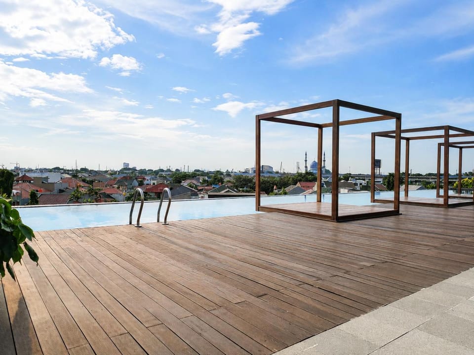 Apartemen Grand Kamala Lagoon by 21Room Apartment in West Java