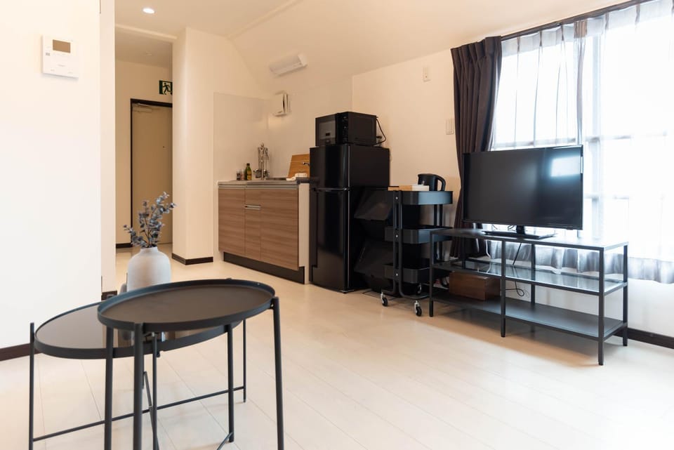 TV and multimedia, Kitchen or kitchenette, Living room, Dining area