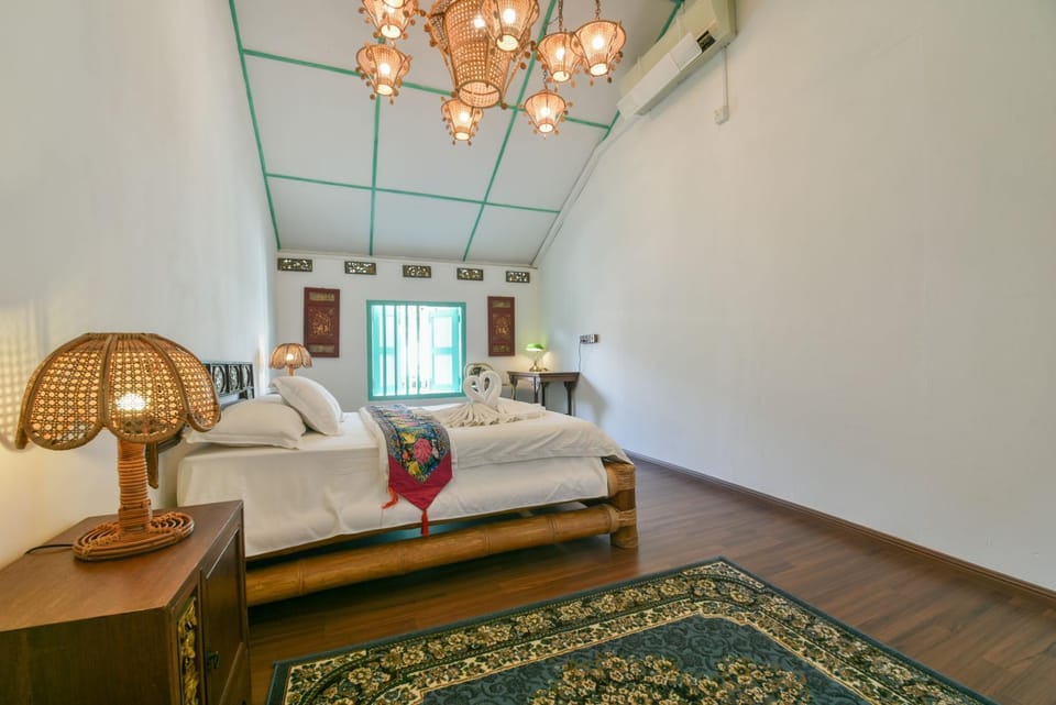 Bed, Photo of the whole room