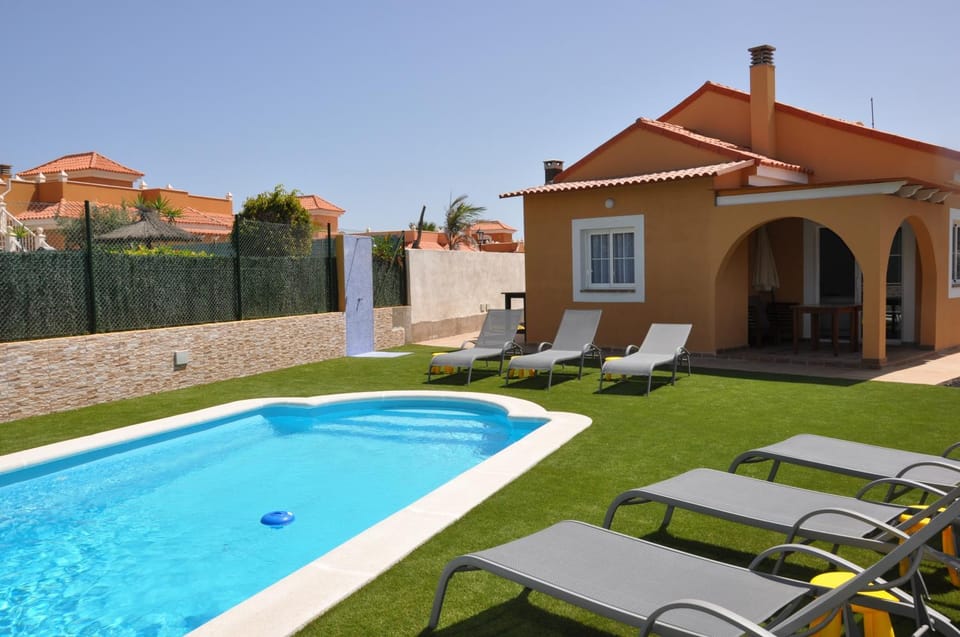 Patio, Swimming pool