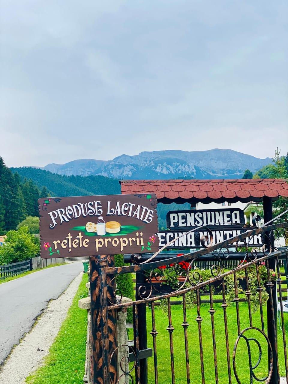 Property logo or sign