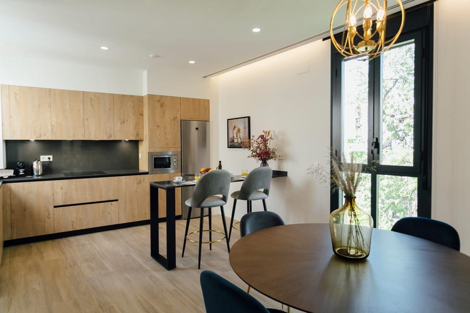 Dining area, kitchen, kitchen