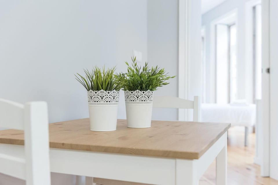 Porto Windows by central station by LovelyStay Apartment in Porto