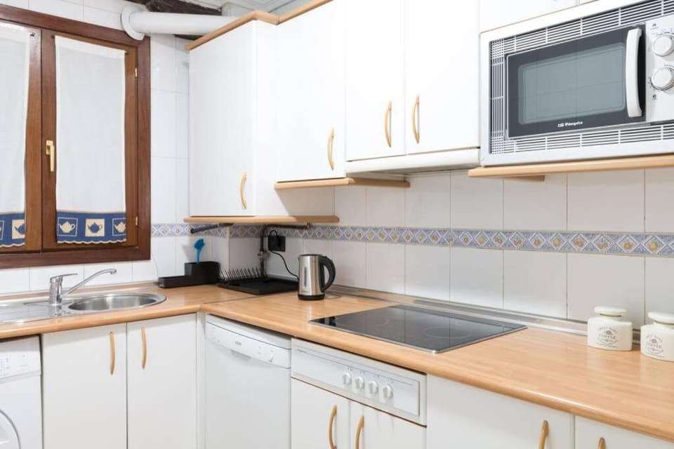 Communal kitchen