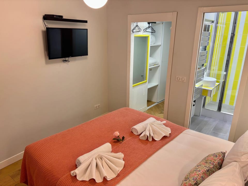 Odéon Saint Germain - Central Flat Aldaro Apartment in Paris
